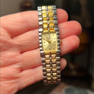 Vintage Prestige by Waltham Gold Silver Dual Tone Metal Bracelet Watch